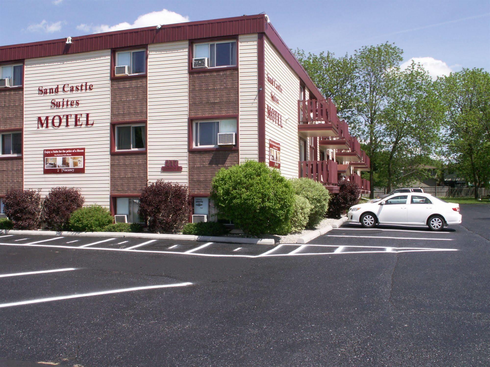 Sand Castle Suites Motel Port Elgin Exterior photo